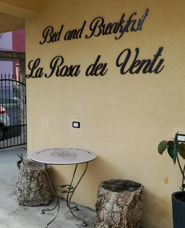 B&B La Rosa dei Venti Acri Esterno foto